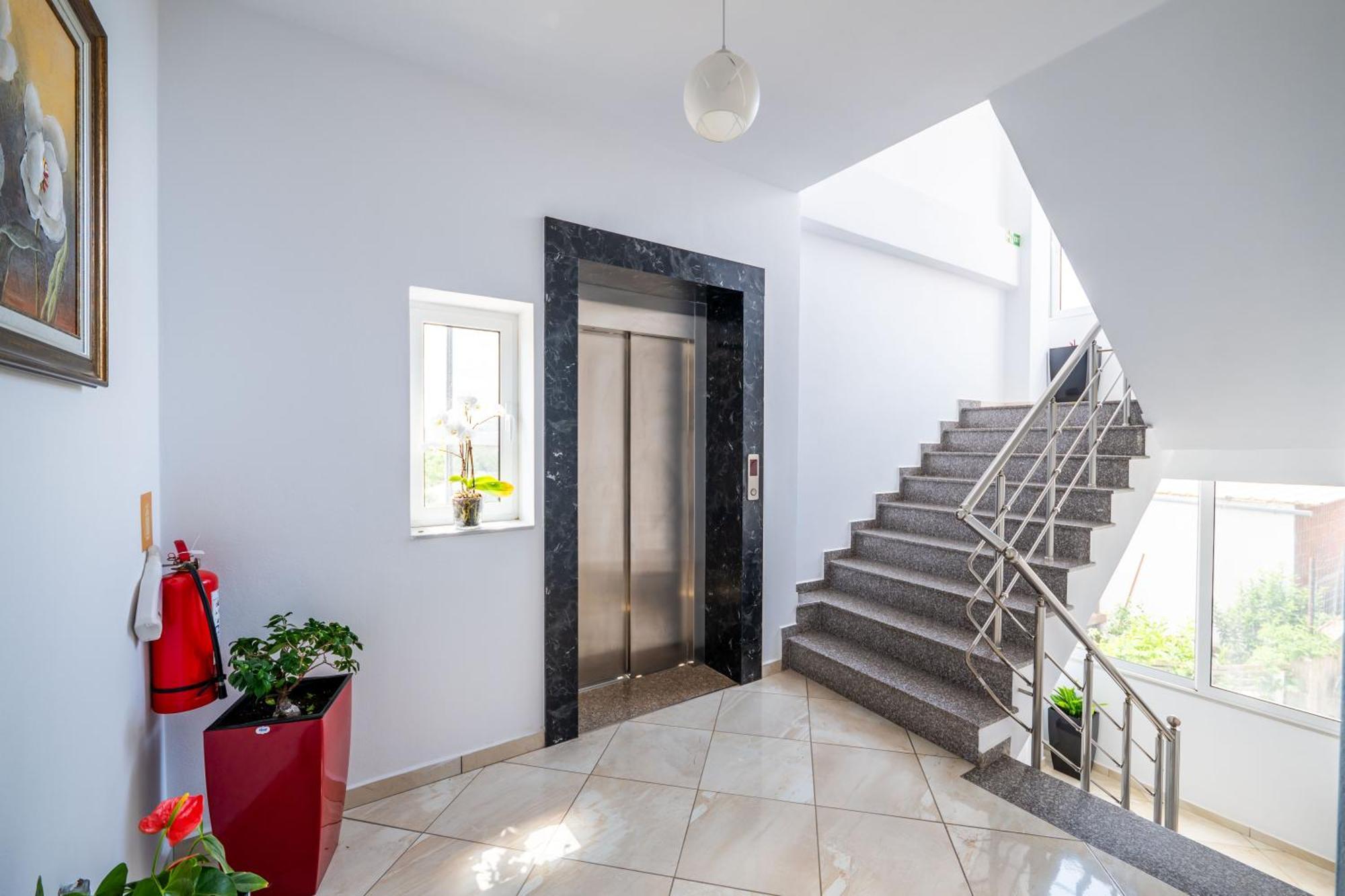 Hotel Artur2 Εξαμίλιο Εξωτερικό φωτογραφία