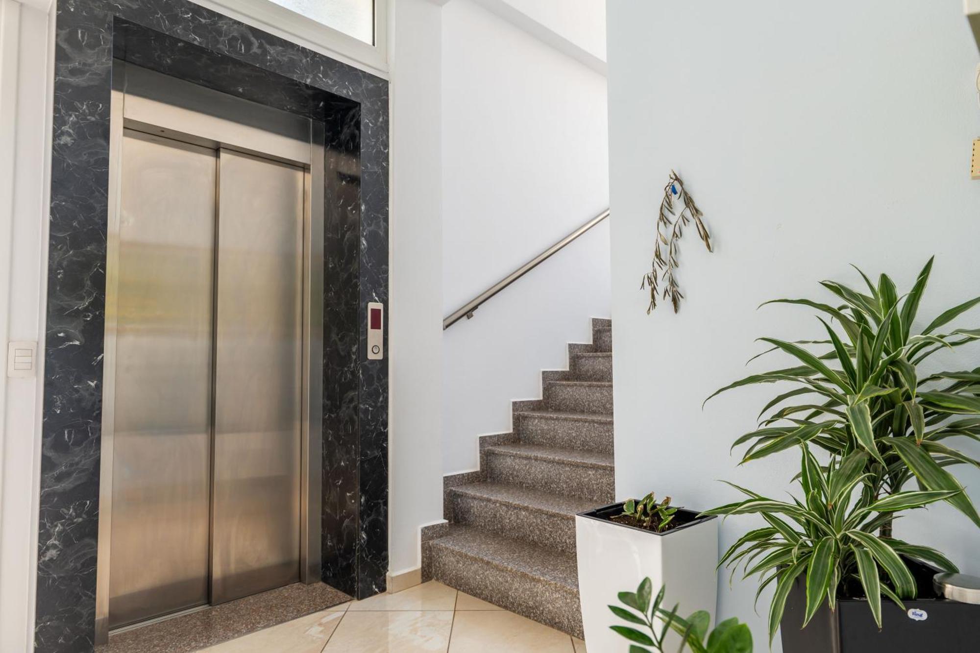 Hotel Artur2 Εξαμίλιο Εξωτερικό φωτογραφία